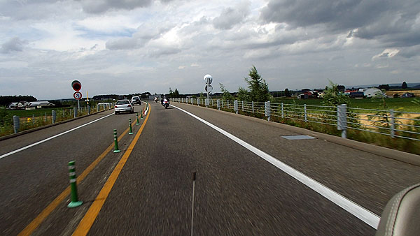 無料区間の高速道路